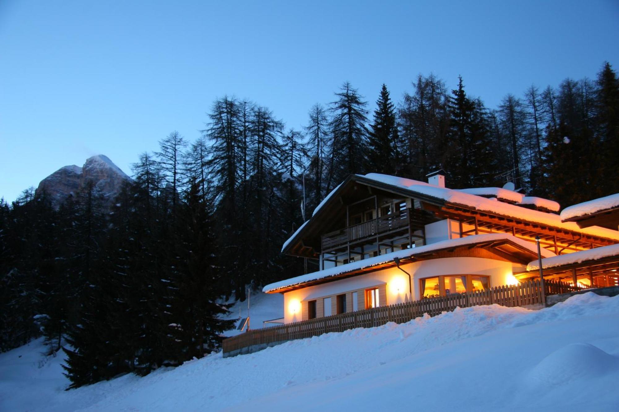 Hotel Piccolo Pocol Cortina dʼAmpezzo Dış mekan fotoğraf