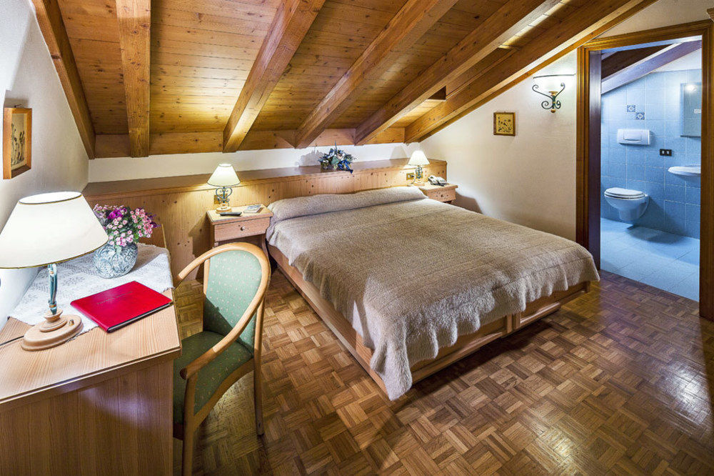 Hotel Piccolo Pocol Cortina dʼAmpezzo Dış mekan fotoğraf